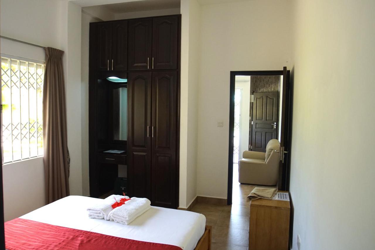 Zeph Self Catering Apartment Baie Lazare  Екстериор снимка