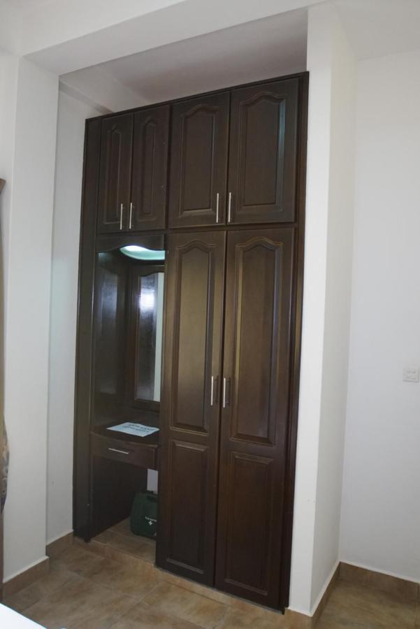 Zeph Self Catering Apartment Baie Lazare  Екстериор снимка