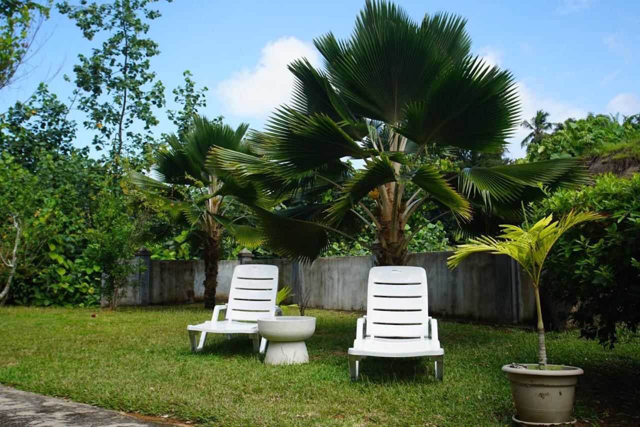 Zeph Self Catering Apartment Baie Lazare  Екстериор снимка