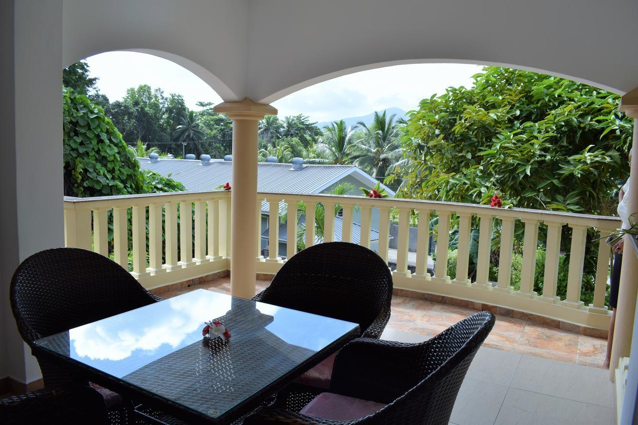 Zeph Self Catering Apartment Baie Lazare  Екстериор снимка