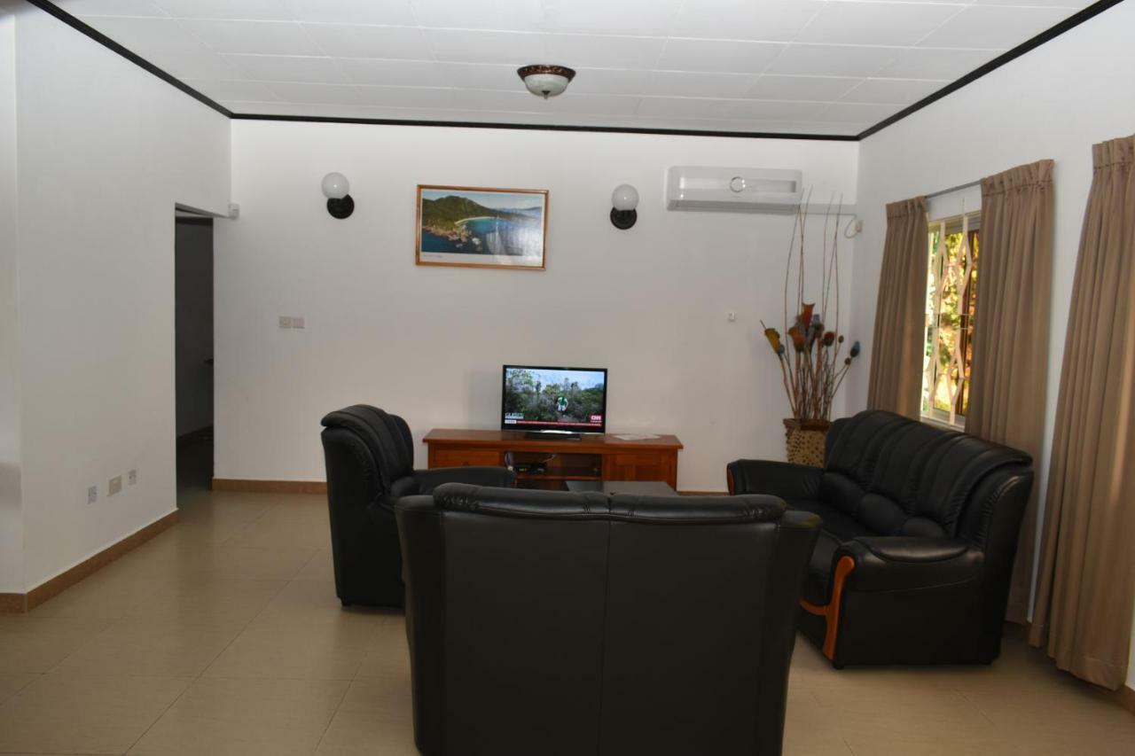 Zeph Self Catering Apartment Baie Lazare  Екстериор снимка